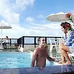 Carmel Express Hotel