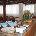 Carmel Express Hotel